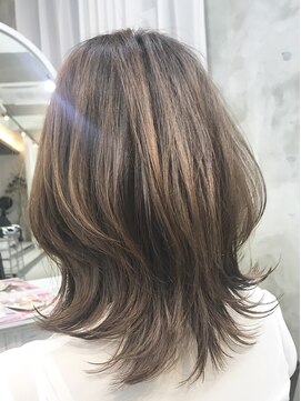 エトネ ヘアーサロン 仙台駅前(eTONe hair salon) 【eTONe】30代40代大人女性におすすめくびれミディ