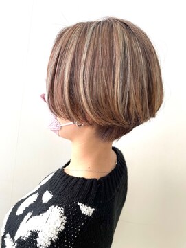 ウエスト(WEST) ベージュ　ハイライト