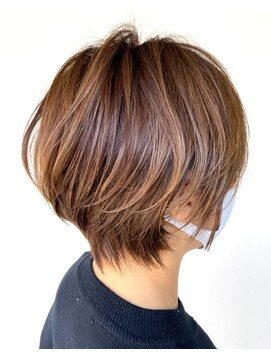 パシフィックダズールコパン(Pacific Dazzle copain) 【PD海口】30代40代50代60代◎小顔絶壁解消ショート 105