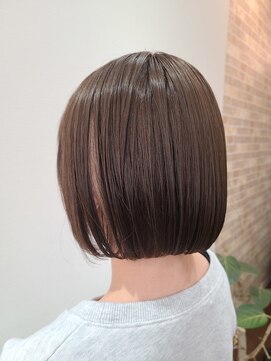 ビー(be) ミニボブ