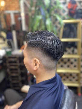 ヘアースタジオアルファ フェードカットフルコース