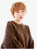<SAKI>やわらかマッシュショートに透け感ブロンドベージュ