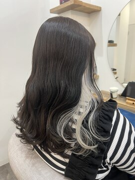 シア 新小岩店(SHEER) ホワイトイヤリング