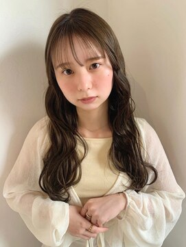 アンニュ(annuy) 顔周りレイヤー ブラウンベージュ 韓国風巻き 透明感カラー 美髪