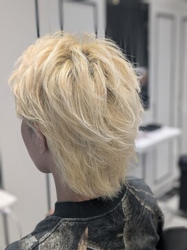 ゼノ(Xeno) ブリーチブロンド、ストリートレイヤー