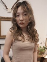 ソイ 南浦和(soi)&nbsp;26mmコテ巻きアレンジ