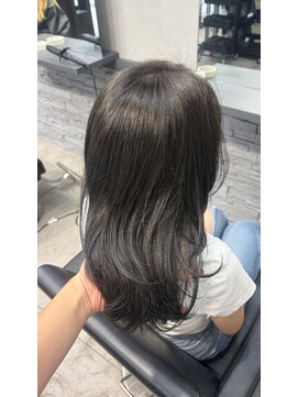 ロンドルピナス 小倉(Lond Lupinus) 縮毛矯正/ワンホンレイヤー/ミルクティーブランド/ダークブルー