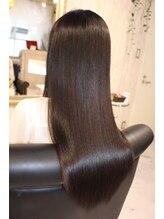 【縮毛矯正＆トリートメント】M3Dエステストレート。（縮毛矯正と髪質改善を同時に行うメニュー）【難波】