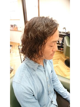 ヘアーリードトワモア(HAIR LEAD TOI MOI) パーマ