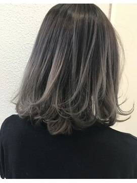 ヘアーデザイン シュシュ(hair design Chou Chou by Yone) ☆chou chou☆外国人風3Dグレージュカラー×内巻きボブ