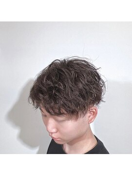 コネクトヘアデザイン バイ マツダ(CONNECT hair design by Matsuda) ツイスパ　ツイストスパイラル　ツーブロック　センターパート