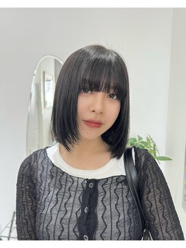 ジーナ 博多筑紫口(Zina) 【冨田侑矢】顔周りレイヤーボブ