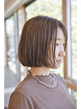 ビュートリアム 鎌倉小町(BEAUTRIUM) [BEAUTRIUM鎌倉小町]ナチュラルハイライトミニボブ[渡沼一喜]