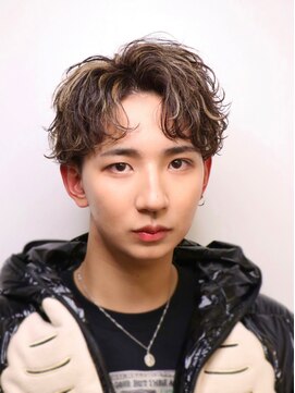 オーシャントーキョー 大阪(OCEAN TOKYO) 巻きパーマメンズツイストスパイラルパーマツーブロック