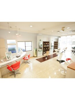 忙しい日こそHair Lounge Relerでほっと一息つきませんか？お仕事終わり/平日の空いた時間にリフレッシュ＊