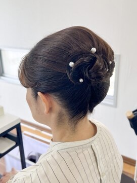 オウン(AUN) 留袖ヘアセット