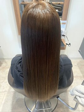 クララ カシハラ(CLALA Kashihara) 髪質改善ビフォーあり/ストレート