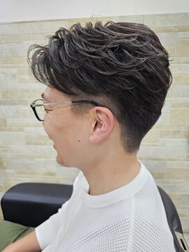 ペロコルテ(Pelo Corte) フェザーパーマ