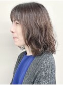 =くせ毛カットふわふわボブディ切りっぱなしボブ耳かけ30代40代