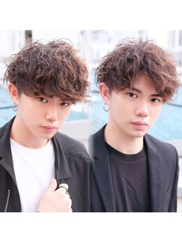 リット(lit.)の写真/ニュアンスパーマ、センターパート、パーマスタイル…『lit.』でなりたいが叶う。ハイセンスなデザインを。