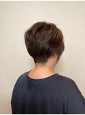 刈り上げ　ショート