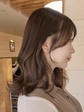 シビバイレボ(CIBI by revo) 韓国風大人レイヤーカット/ミディアムレイヤー/顔まわり/船橋駅