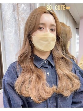 ガルボ ヘアー(garbo hair) ブリーチ 10代 20代 30代 ミルクティーベージュ ダブルカラー