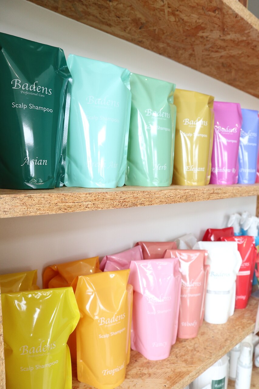 【Cコース】カット＋地肌にやさしいヘアカラー＋バーデンス限定TR&薬剤除去