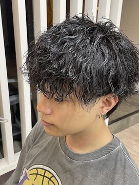 カイノ メンズサロン 金剛店(KAINO) 波パーマ　マッシュ　刈り上げ　ツーブロック
