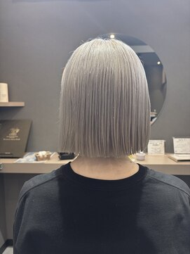 スピカヘアー(Spica hair) 切りっぱなしボブ＊