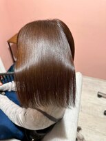 メルク ユニ(merc.uni)&nbsp;抜け感/艶髪トリートメント/髪質改善/暗髪ストレート/縮毛矯正