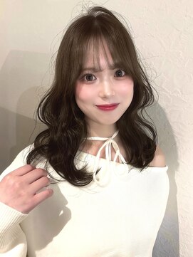 リト(riTo) 韓国風ミディアム 透明感ベージュ