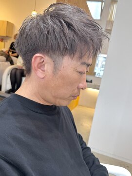 アン(un) ブリーチ×グレージュ