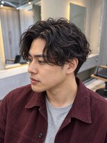 ウト(Uto)&nbsp;センターパート/ルーズパーマ/大人男子/京都烏丸四条