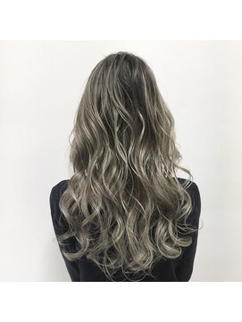 ラピス 渋谷本店(Lapis) 【lapis渋谷】グレーグラデーション×ホワイトハイライト