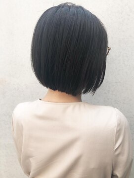 モリオ フロム ロンドン 成増店 【morio成増/玉井】ワンレンボブ　黒髪　ツヤ