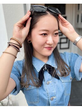 ラクレ(d.la cle) ガーリーワンカールセミロング【ラクレ/西大分】