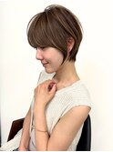 ハイライト白髪ぼかしダブルカラーインナーカラーショートボブ