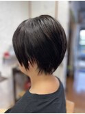 ショートボブ
