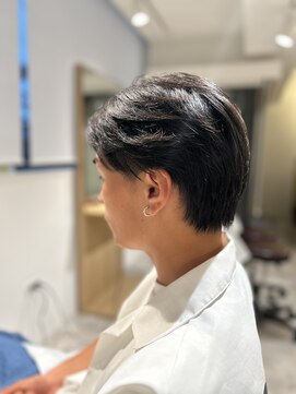 ソイクフ 四条大宮店(SOY-KUFU) MEN'S HAIRアッシュブラックセンターパート