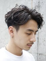 フィフス 天神大名(fifth)&nbsp;福岡大名メンズパーマスパイキーショートスパイラルパーマ30代