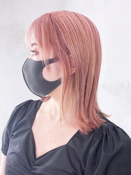 シオン(shion) ハイトーンくびれミディ美髪顔周りレイヤー_ba353152