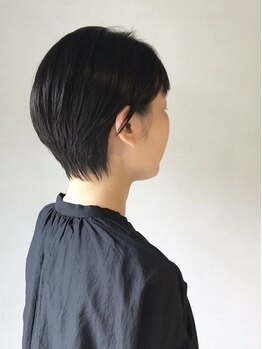 ハサミ(HASAMI)の写真/落ち着いた雰囲気の店内で、ゆっくり、ゆったり、リラックスできる特別な美容時間をお届け。