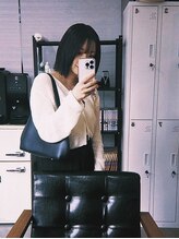 ジュリー(Julie) パッツンボブ