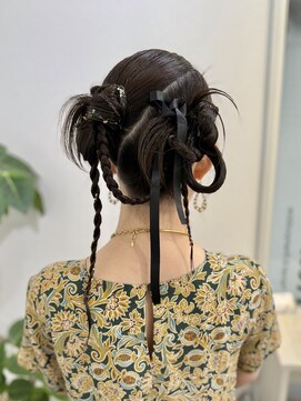 マーリー(marlee) 個性派Y2Kアレンジ