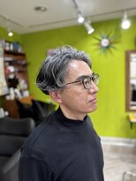 シースティア(siistia) 《大きめカールのラフなメンズパーマ》