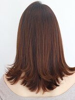 ヘアメイク フレンシア(hair make flencia)&nbsp;外ハネくびれミディ