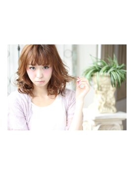 アルス(ars) フェミニン×ミディアムパーマスタイル