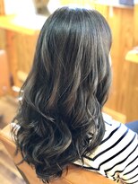 ララテラス(LaLa Terrace)&nbsp;アッシュベージュ×外国人風グラマラスウェーブ