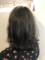 アトリエ シュシュ(atelier chou chou)&nbsp;ゆるふわボブ　×　グレージュ【イルミナカラー】